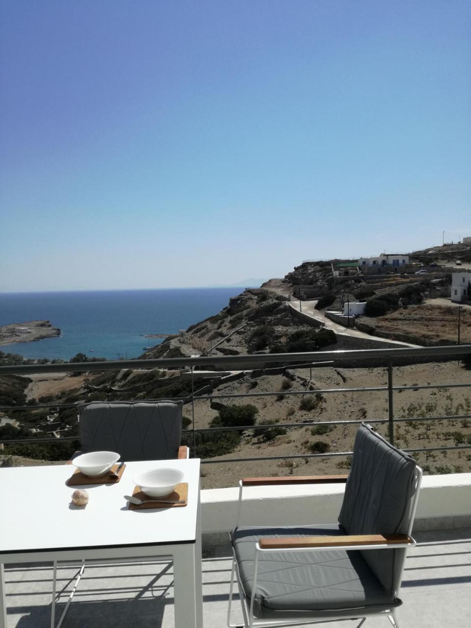 Paralos Lodging Schoinoussa Bagian luar foto